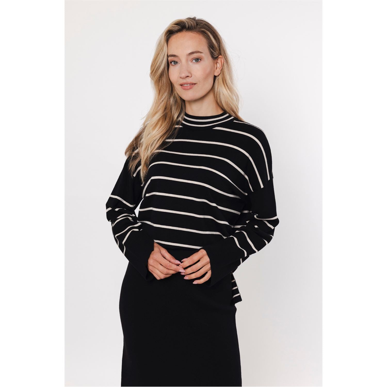 Sweater striped