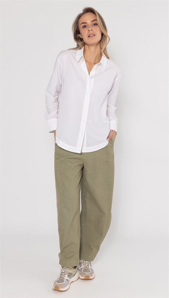Blouse slit