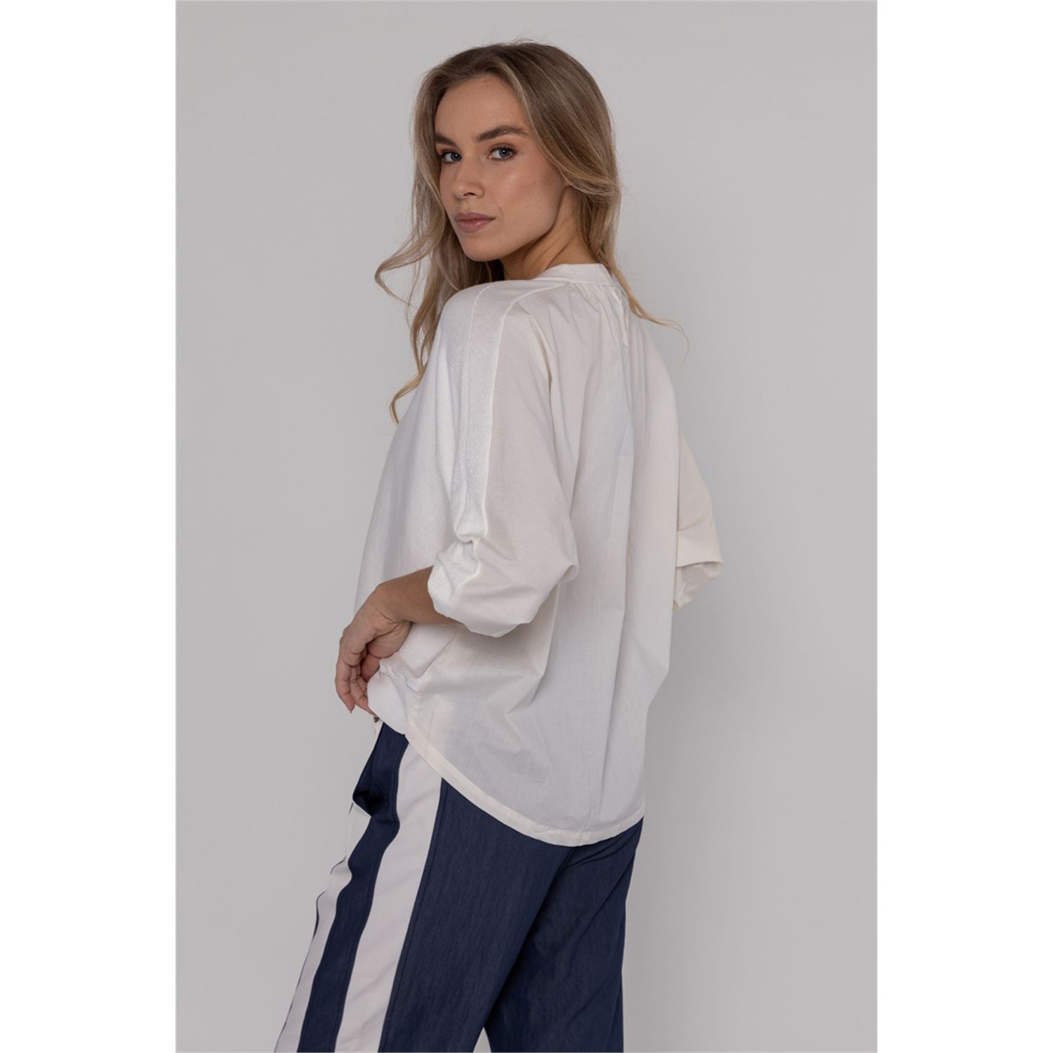 Pullover woven blend