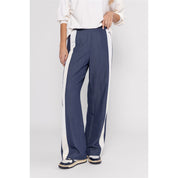 Supple viscose blend pants with sporty contrast stripes, elastic waist and side pockets.