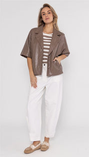 Jacket lacquer