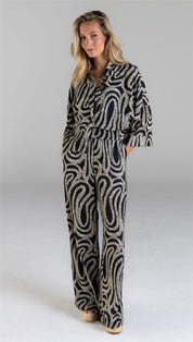 Pant print
