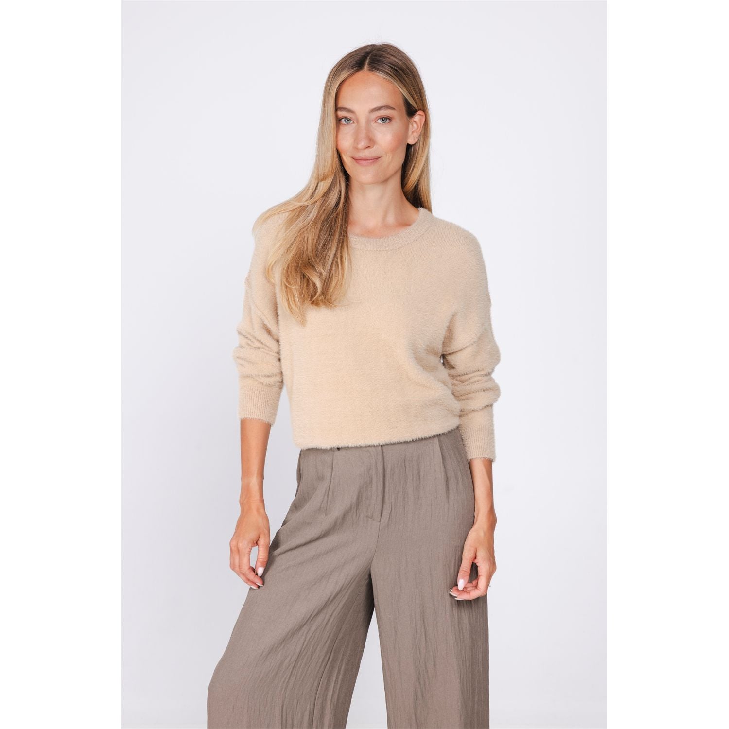 Pullover hairy