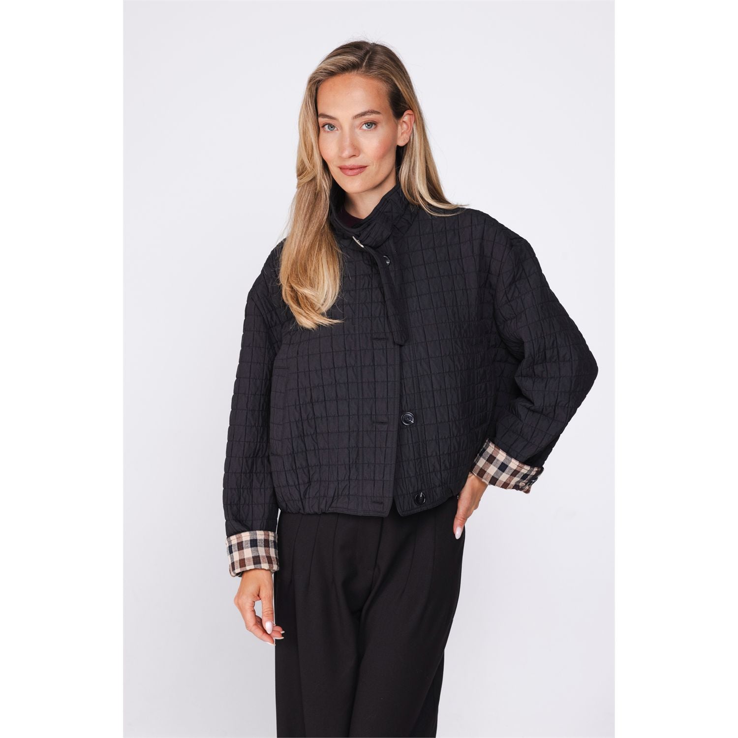 Jacket check cuff