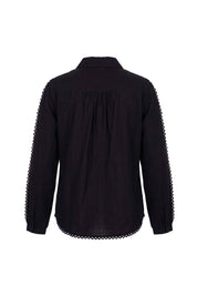 Blouse lace